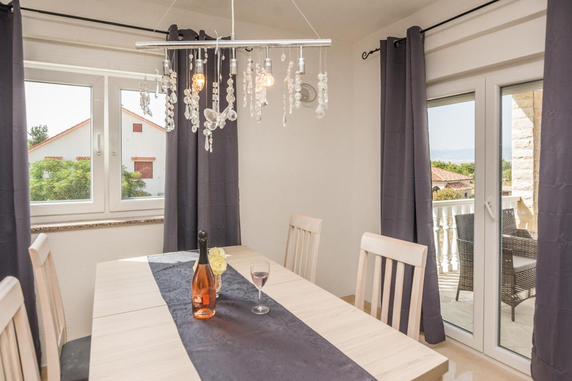 Plaza Ab Apartment Vir Room photo